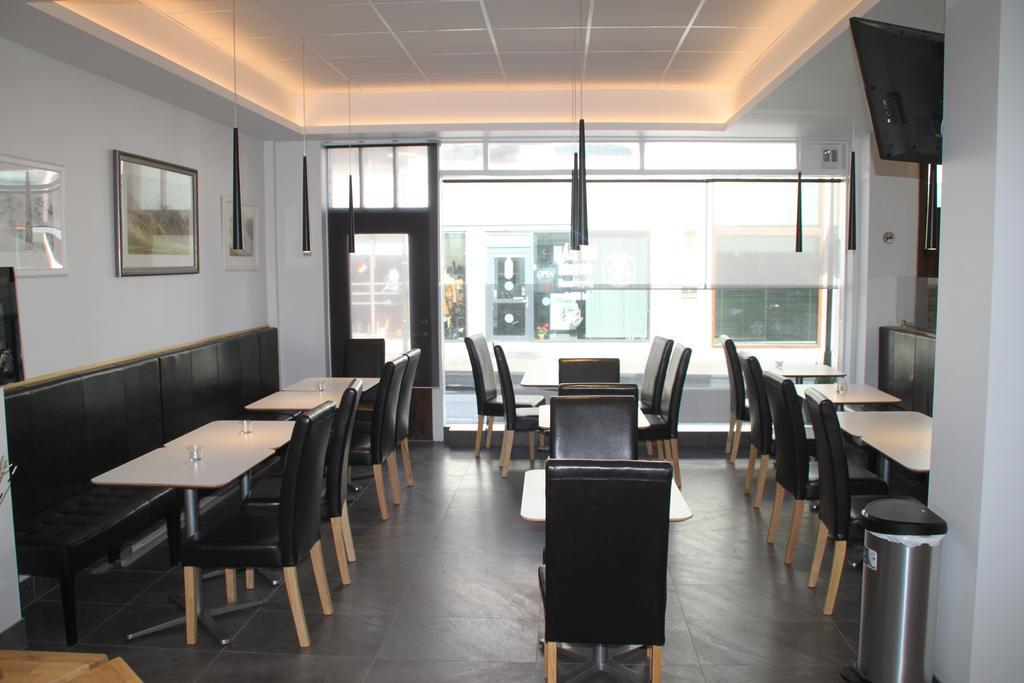 100 Iceland Hotel Рейкявик Екстериор снимка