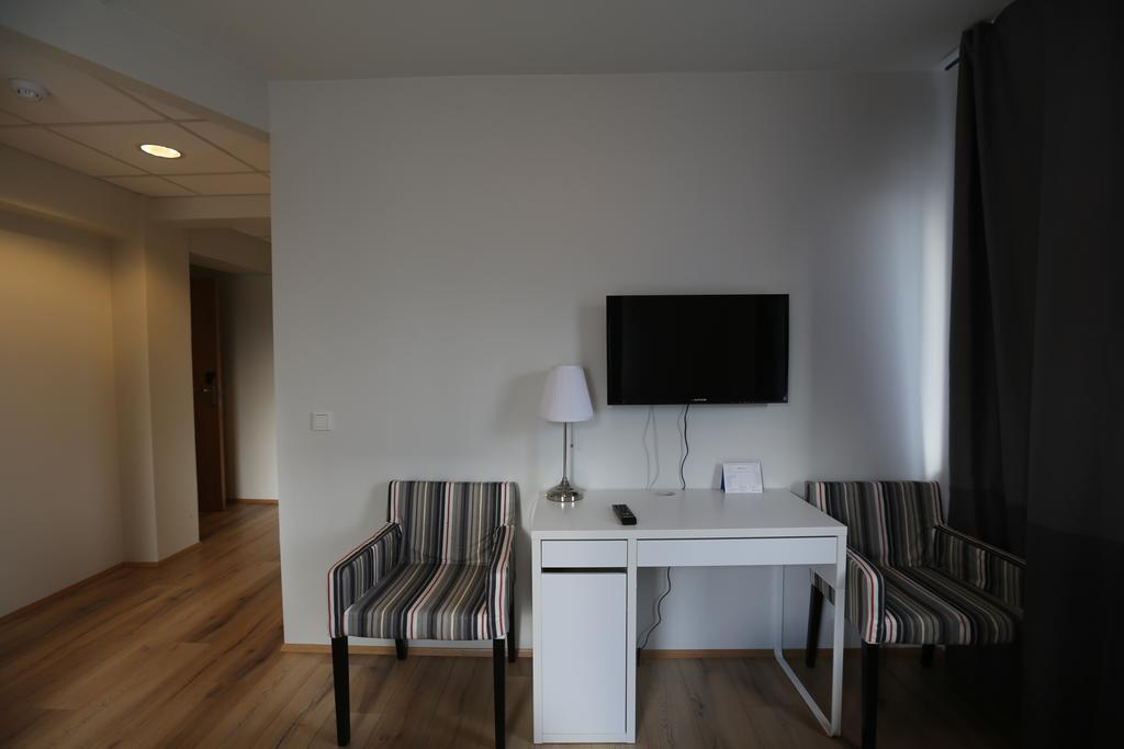 100 Iceland Hotel Рейкявик Стая снимка
